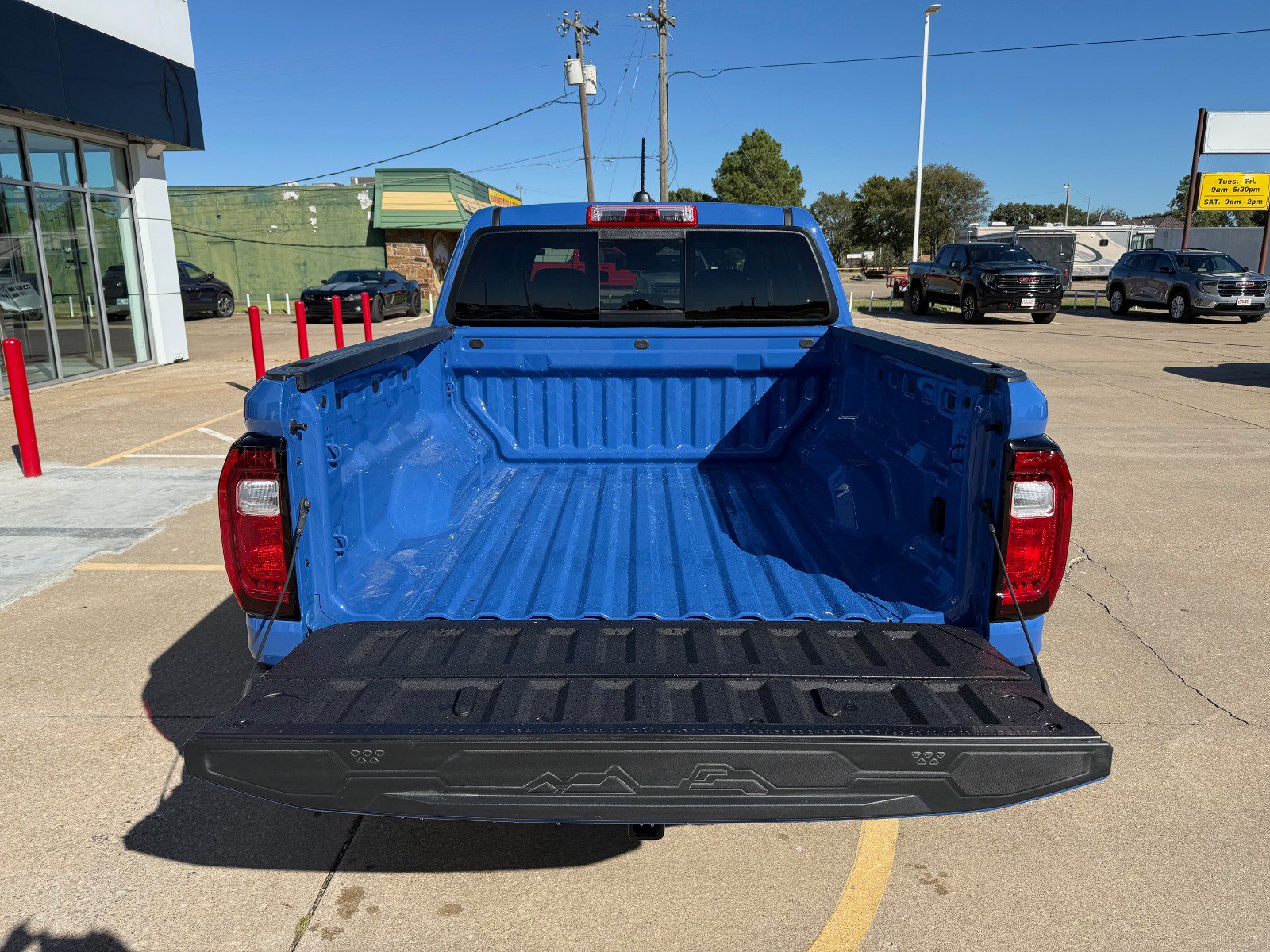 New 2026 GMC Canyon Elevation w/ Convenience Package image 5