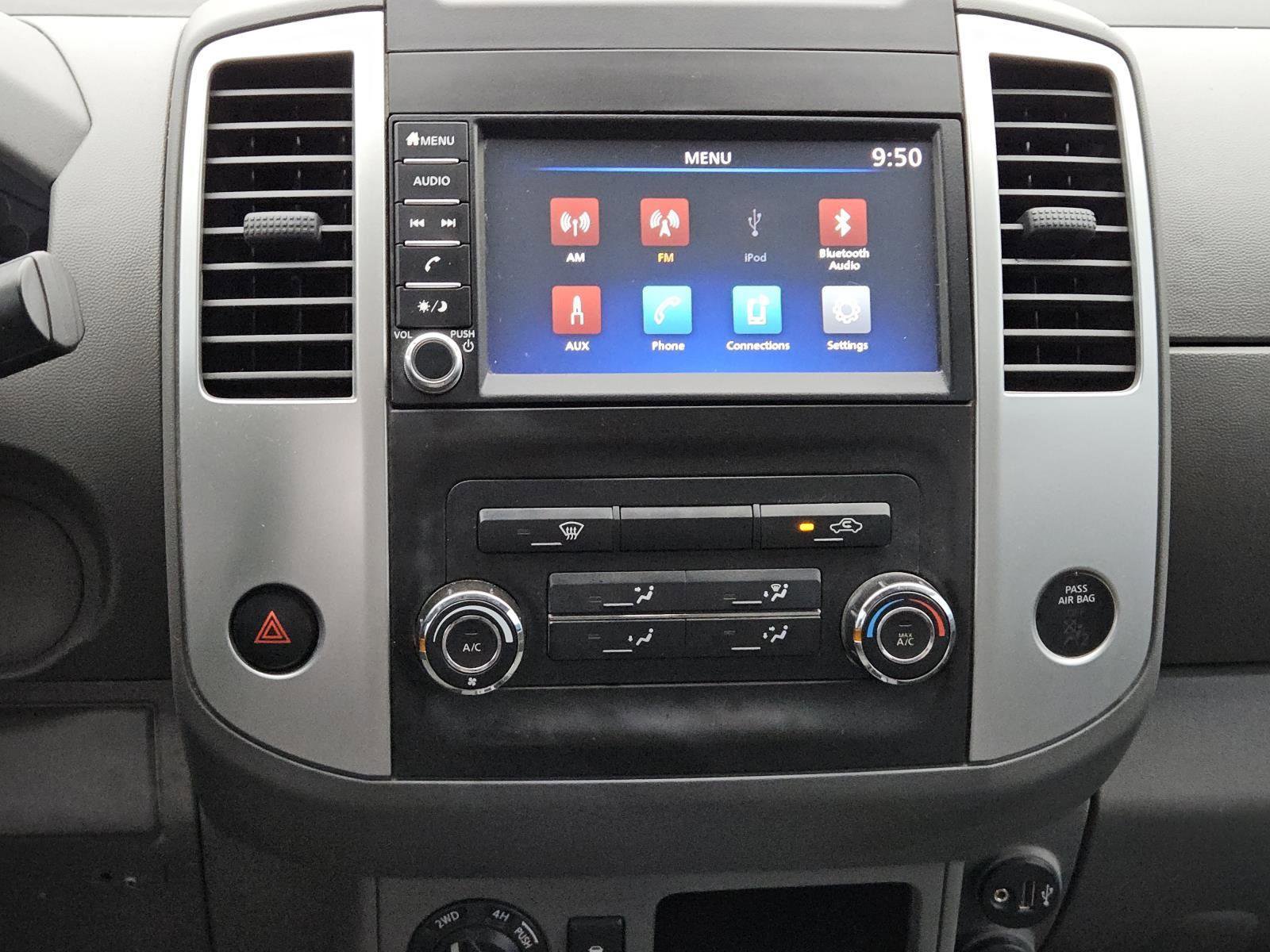 Used 2021 Nissan Frontier SV AWD/4WD image 12