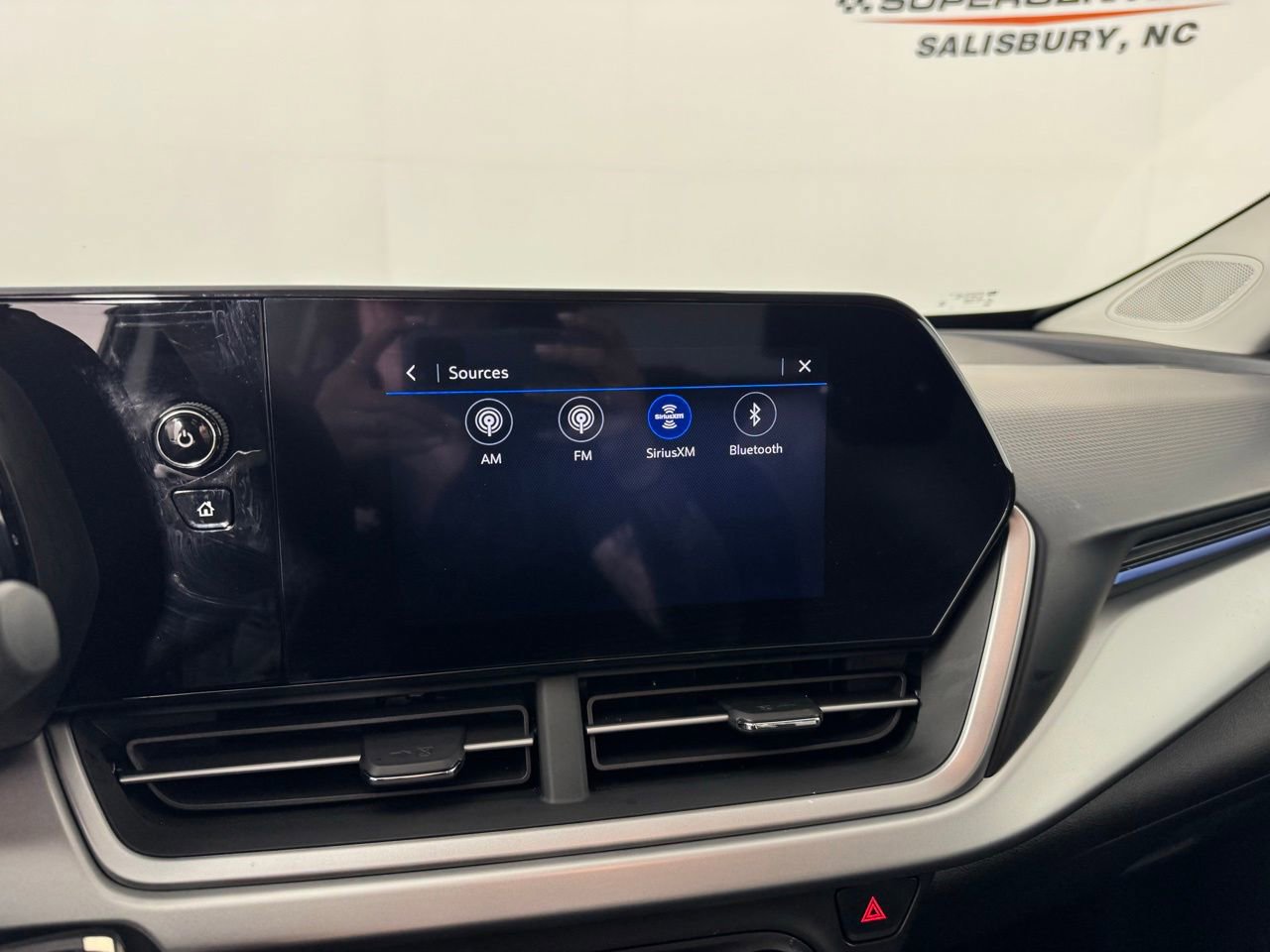 Used 2025 Chevrolet Trax LS w/ Driver Confidence Package image 16