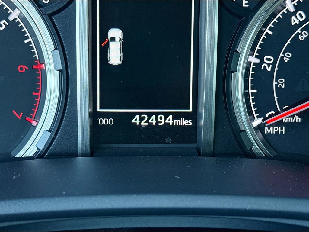 Used 2024 Toyota 4Runner TRD Off-Road image 12