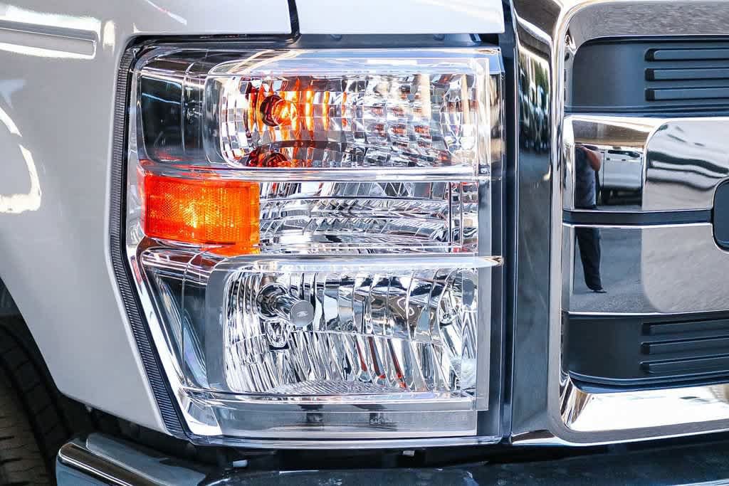 New 2026 Ford E-350 and Econoline 350 Super Duty w/ Power Equipment Group RWD image 6