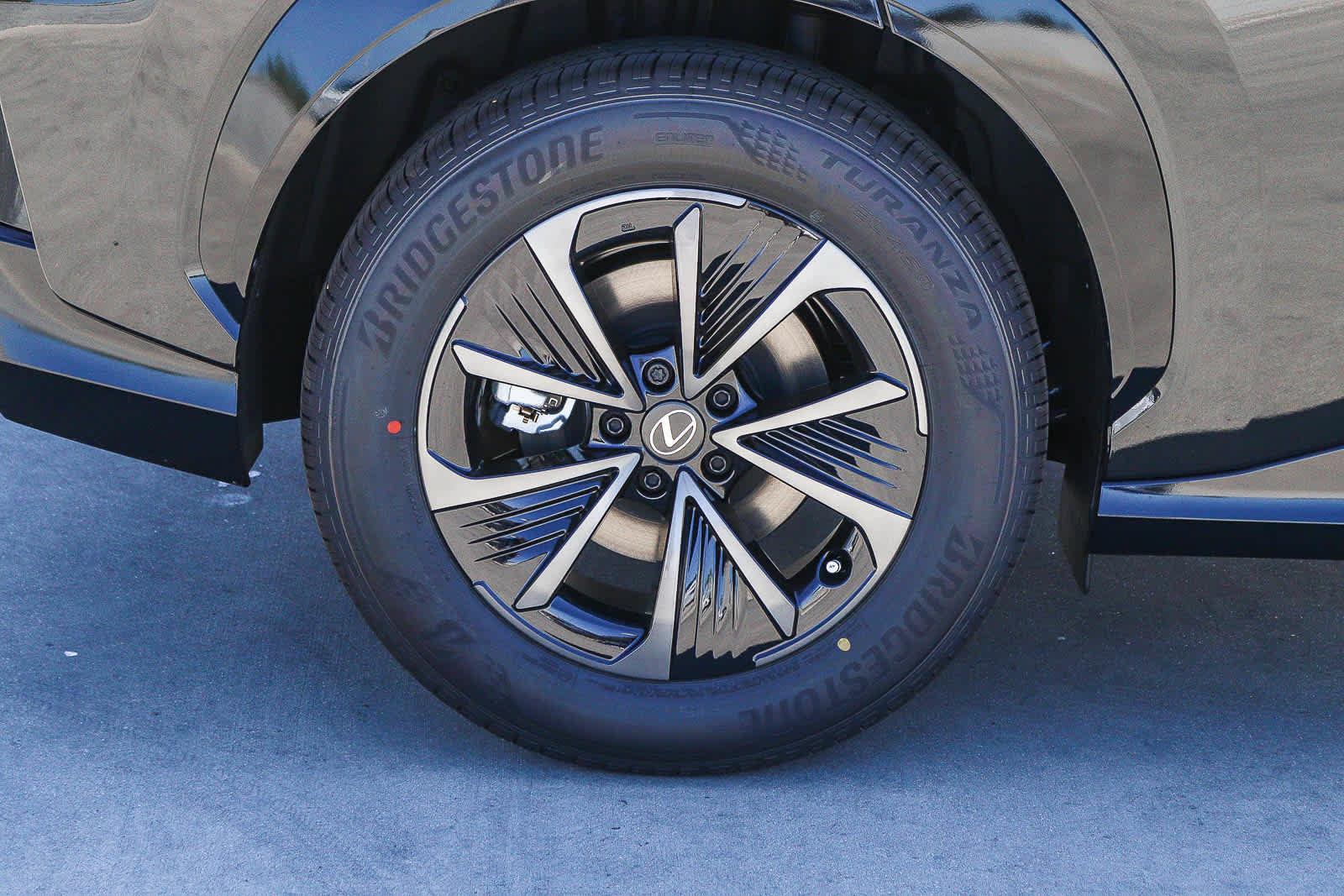 New 2026 Lexus RZ 350e 2WD w/ Accessory Package (Z1) image 10