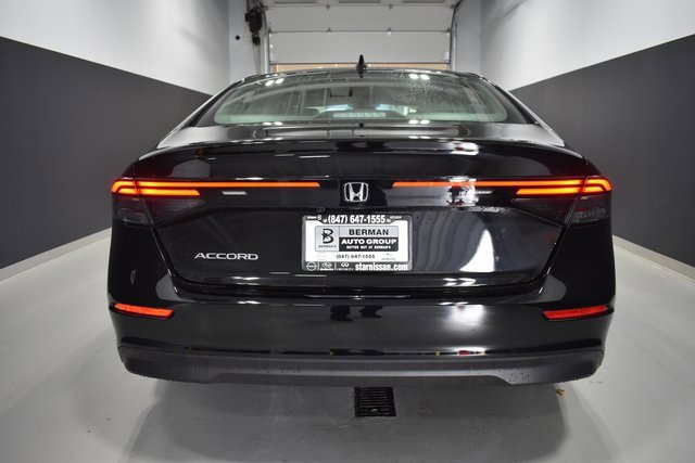 Used 2025 Honda Accord LX image 9