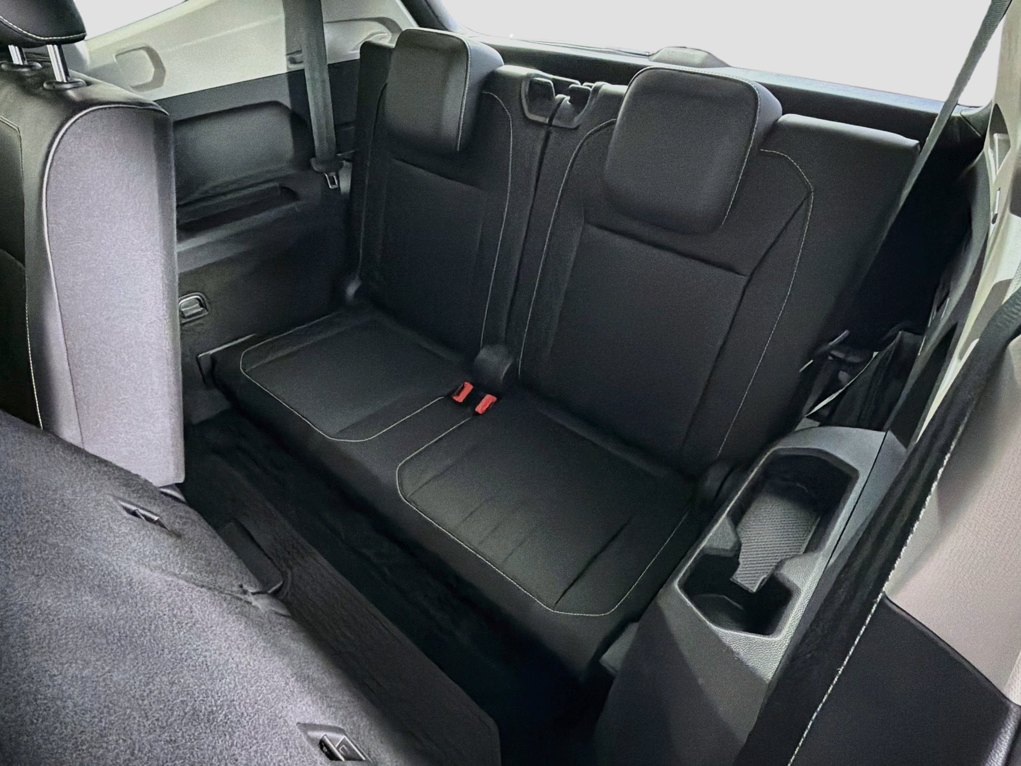 Used 2023 Volkswagen Tiguan SE FWD image 29