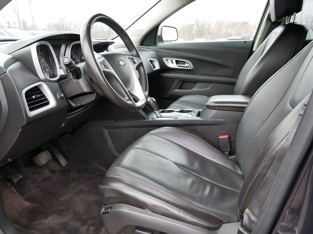Used 2016 Chevrolet Equinox LTZ w/ Enhanced Convenience Package image 11