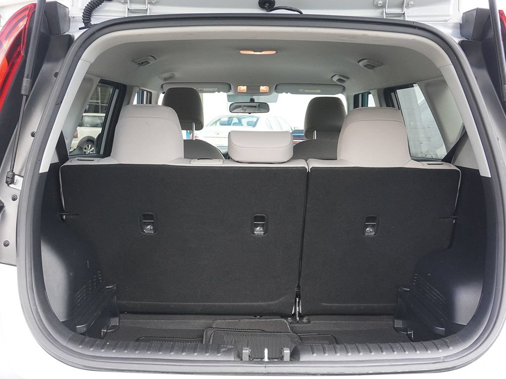 Used 2020 Kia Soul LX FWD image 16