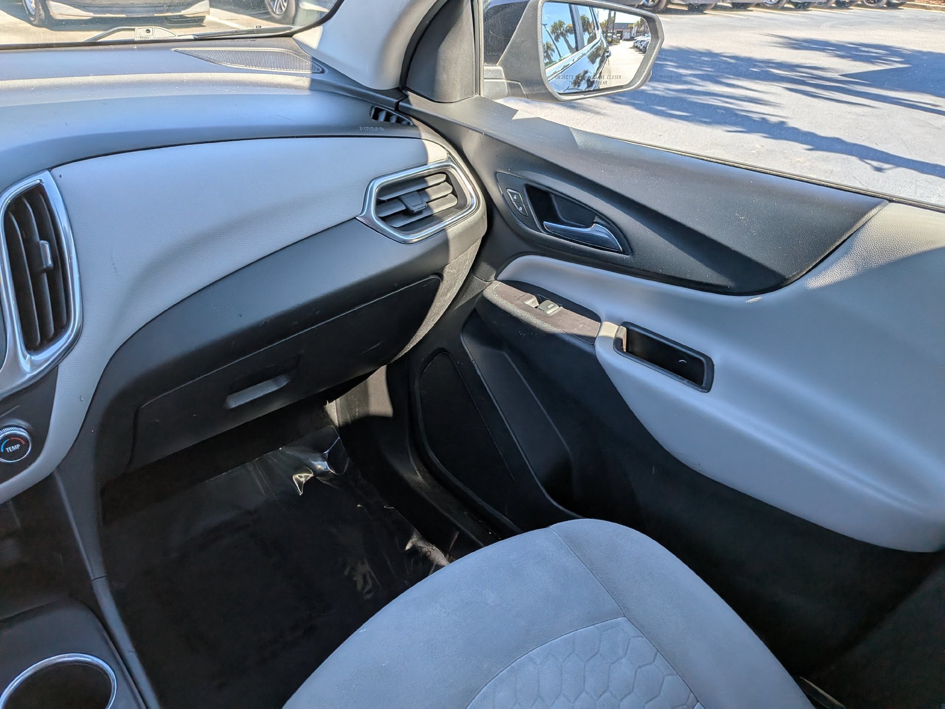 Used 2021 Chevrolet Equinox LT FWD image 19