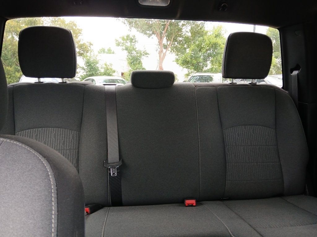 Used 2024 RAM 1500 Warlock AWD/4WD image 30