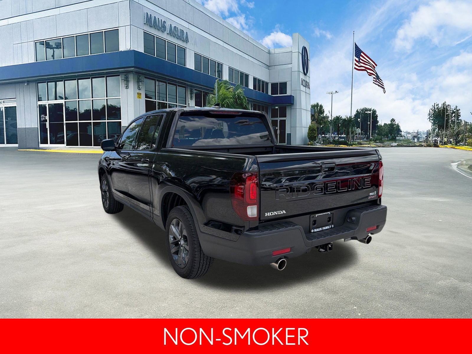 Used 2025 Honda Ridgeline Sport image 6