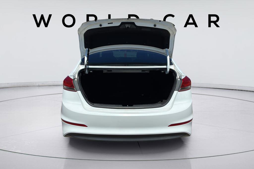 Used 2017 Hyundai Elantra Value Edition image 18