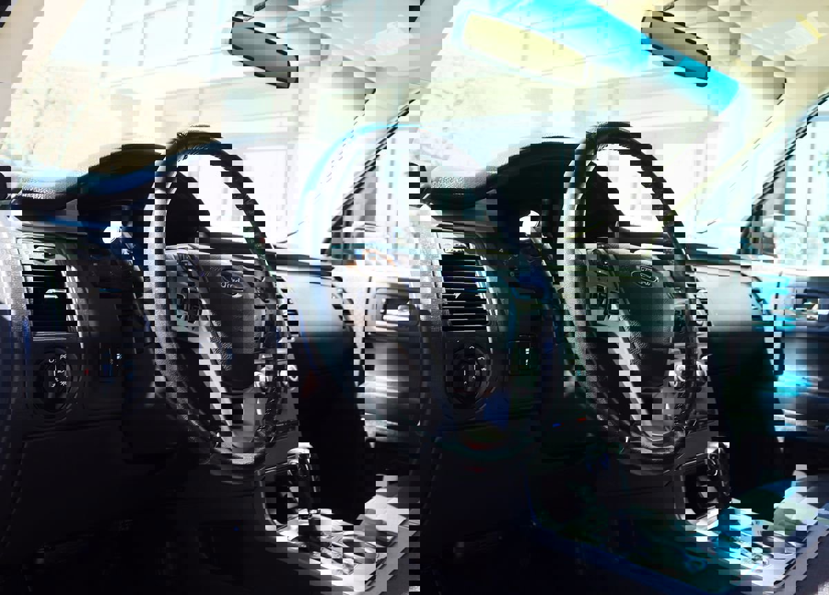 Used 2019 Ford Flex SE image 41