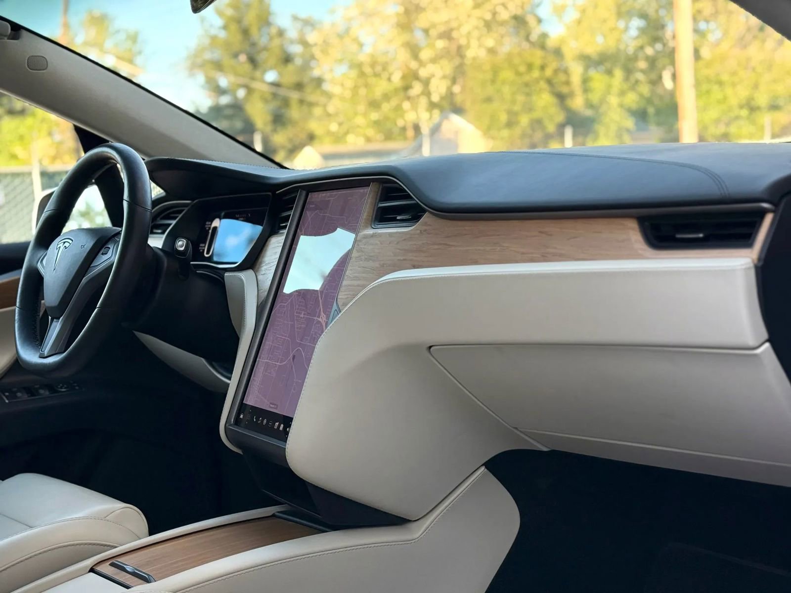 Used 2018 Tesla Model X 100D image 12