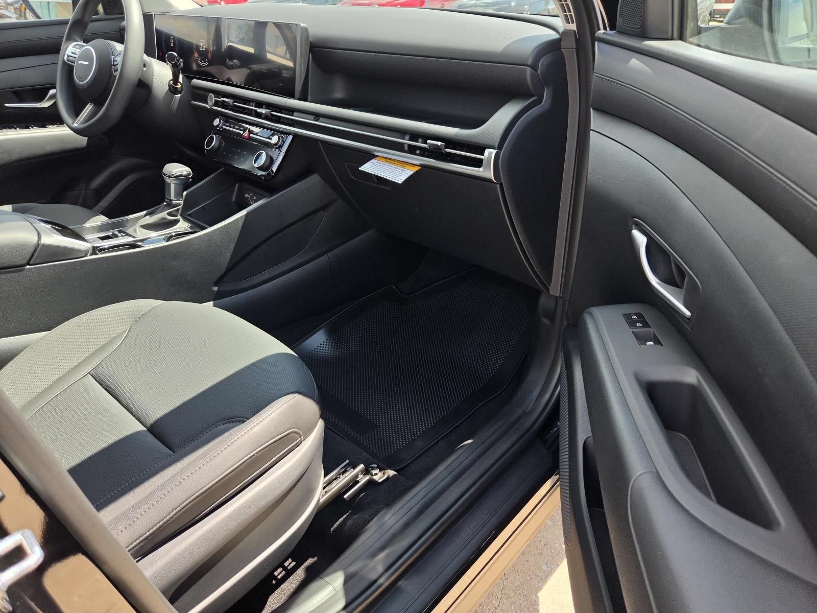 New 2026 Hyundai Tucson SEL Plus FWD image 7
