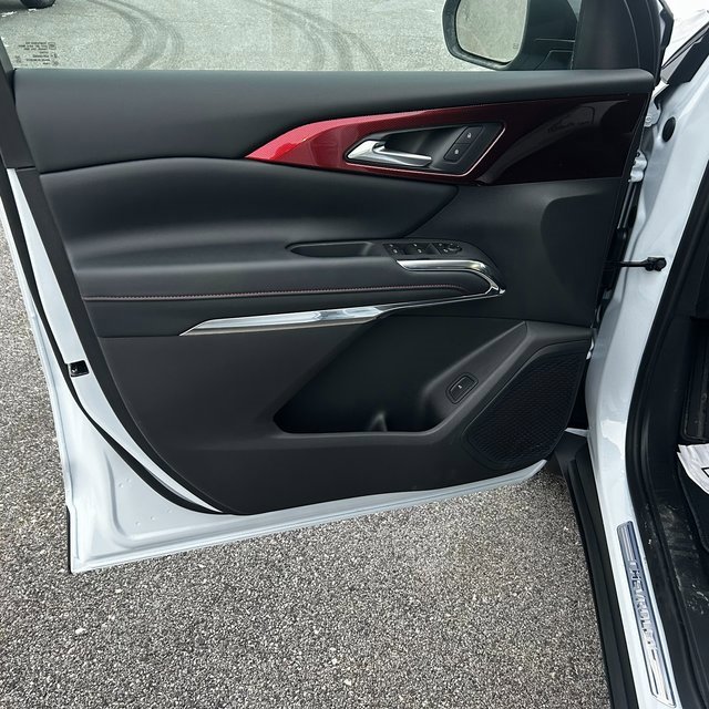 New 2026 Chevrolet Traverse Z71 w/ Driver Confidence Package image 18