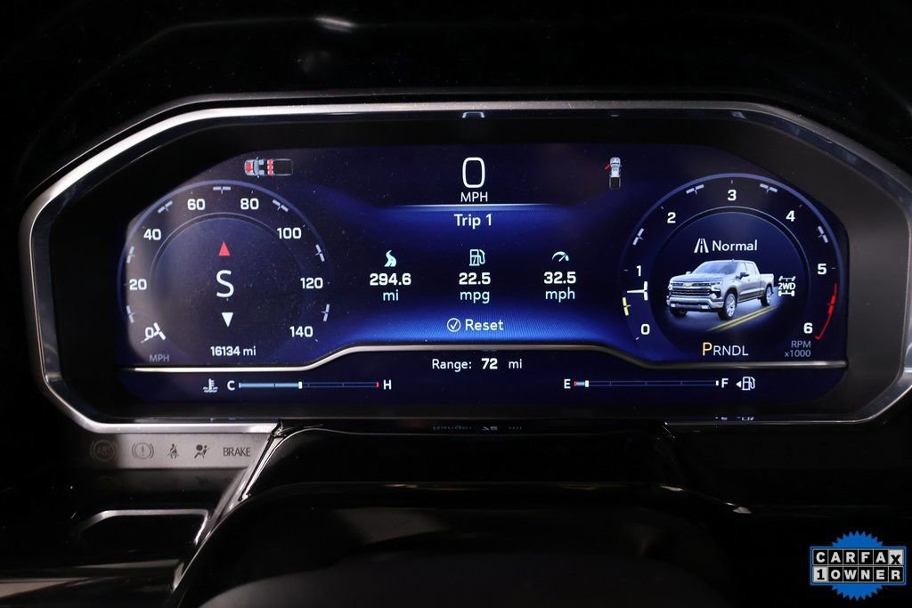 Used 2024 Chevrolet Silverado 1500 RST w/ Z71 Off-Road Package image 4