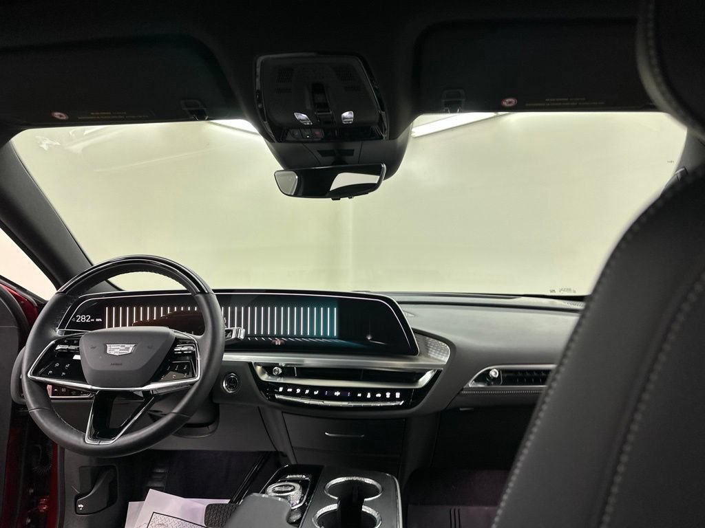 Certified 2025 Cadillac Lyriq Luxury w/ LPO, Floor Liner Package AWD/4WD image 24