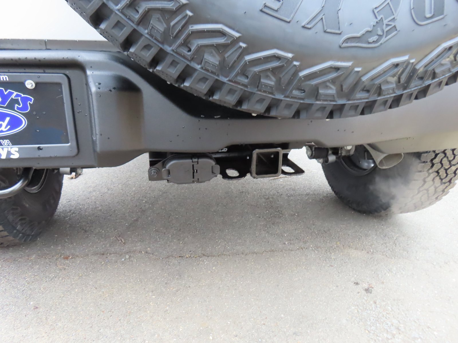 New 2025 Ford Bronco 4-Door image 10