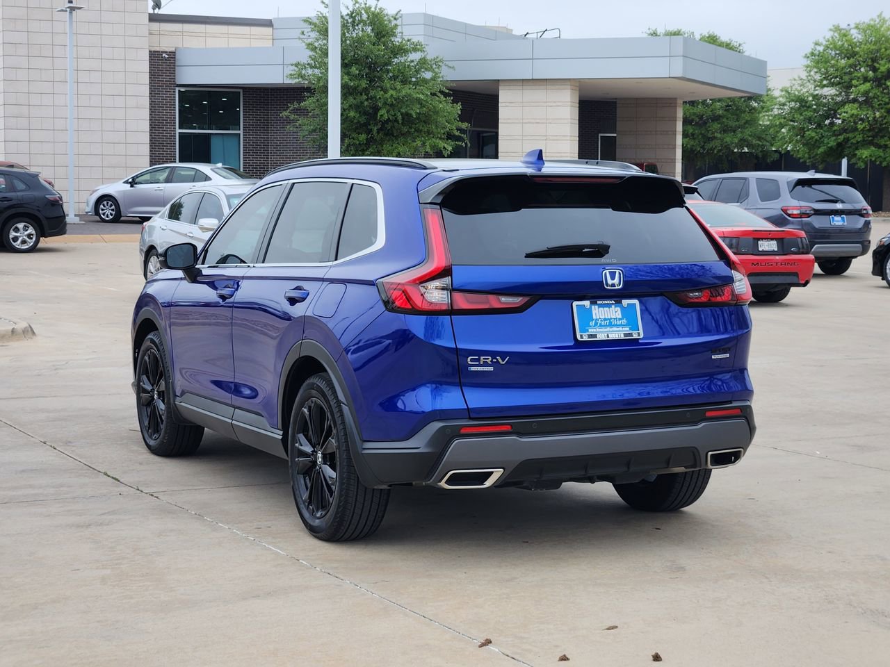 Used 2024 Honda CR-V Sport Touring image 7