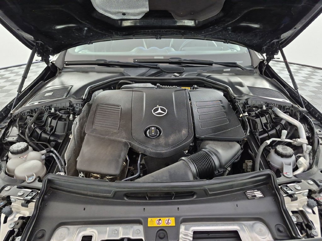 Used 2024 Mercedes-Benz C 300 Sedan image 38