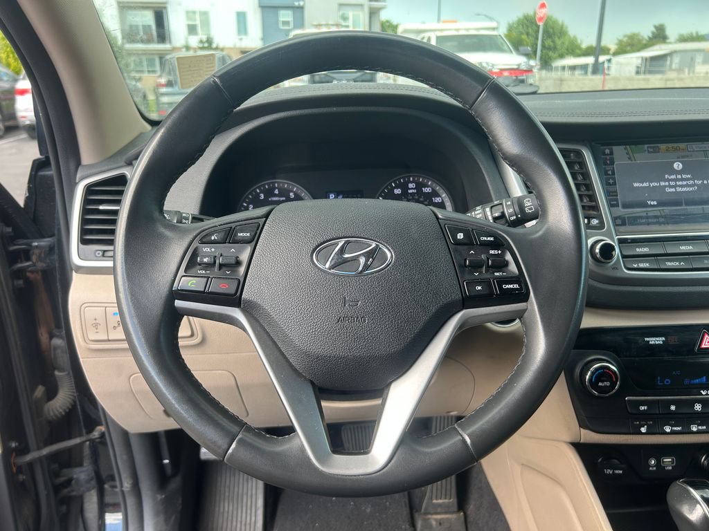 Used 2018 Hyundai Tucson SEL Plus w/ Cargo Package AWD/4WD image 21