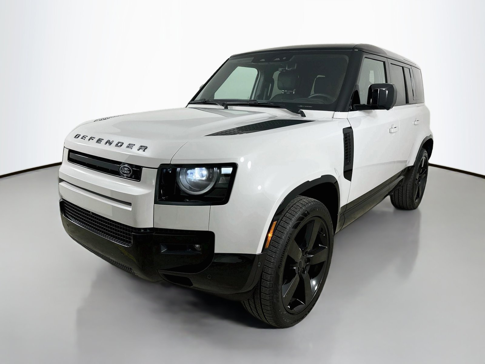 New 2026 Land Rover Defender 110 X-Dynamic SE