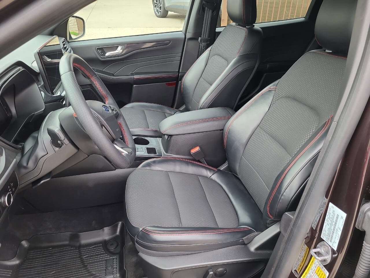 Used 2023 Ford Escape ST-Line w/ Tech Pack #1 image 19