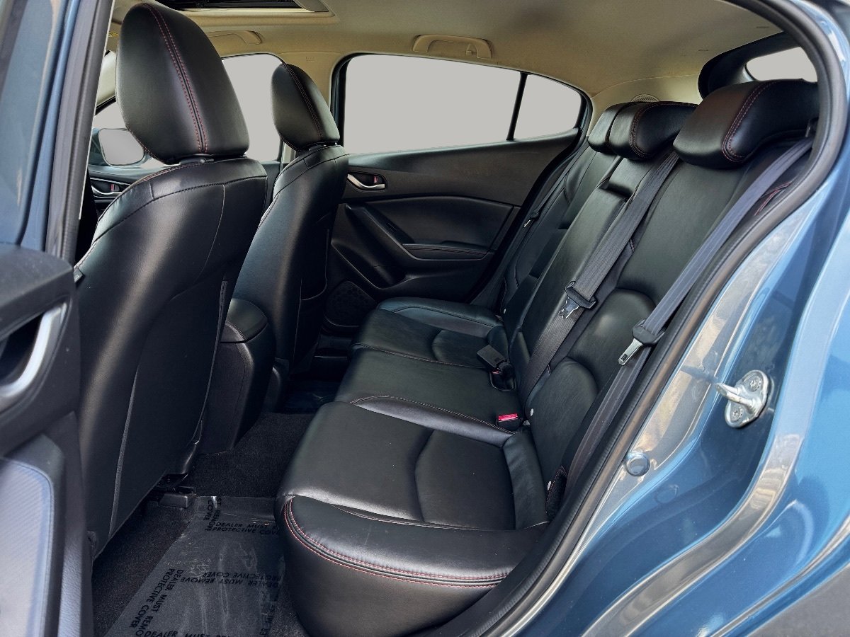 Used 2015 MAZDA MAZDA3 i Grand Touring FWD image 17