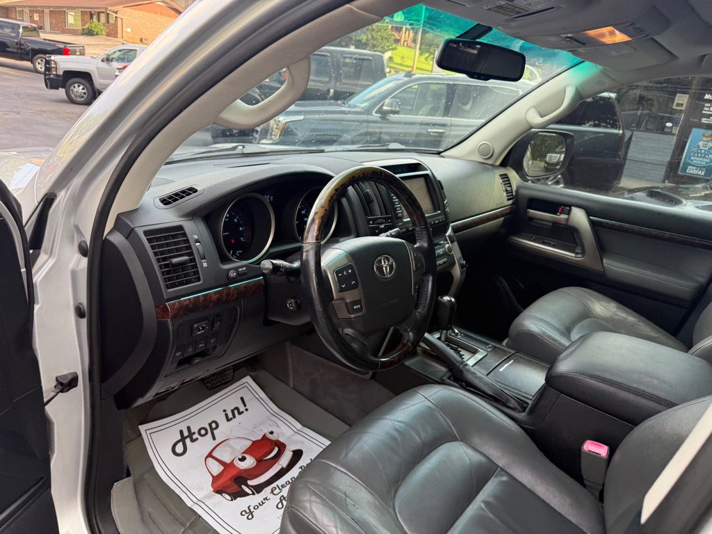 Used 2009 Toyota Land Cruiser image 53