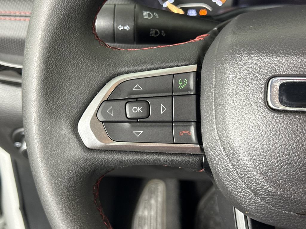 Used 2024 Jeep Compass Trailhawk image 23