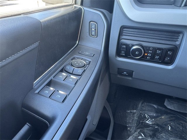 New 2026 Ford F250 XLT w/ XLT Premium Package image 28
