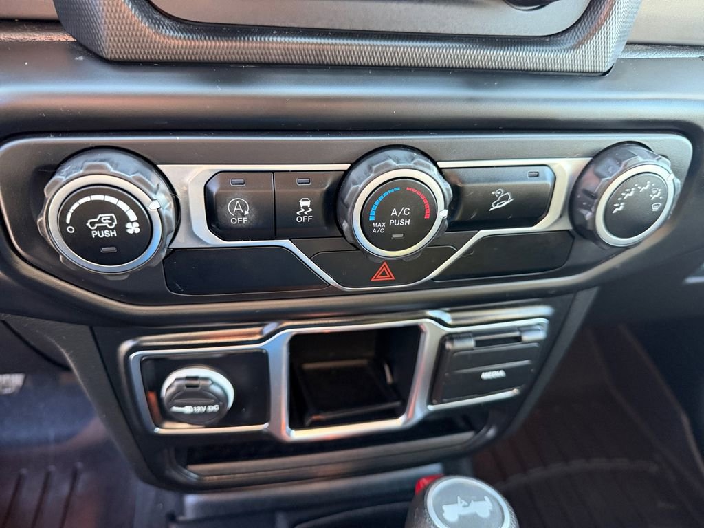 Used 2020 Jeep Wrangler Unlimited Sport image 20