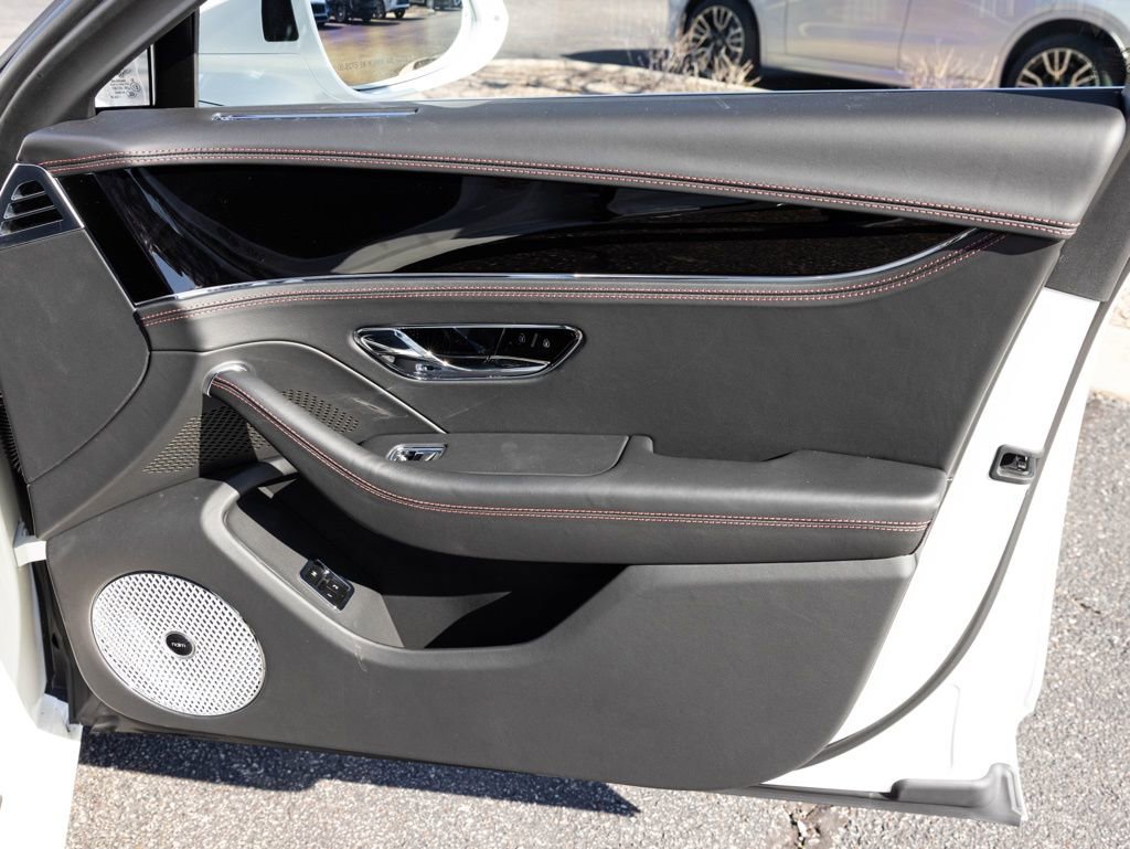 New 2026 Bentley Flying Spur Plug-In Hybrid AWD/4WD image 72