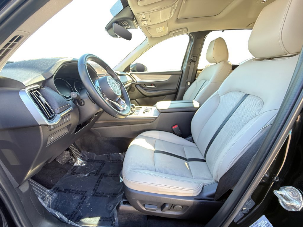 Used 2024 MAZDA CX-90 3.3 Turbo w/ Preferred Package AWD/4WD image 9