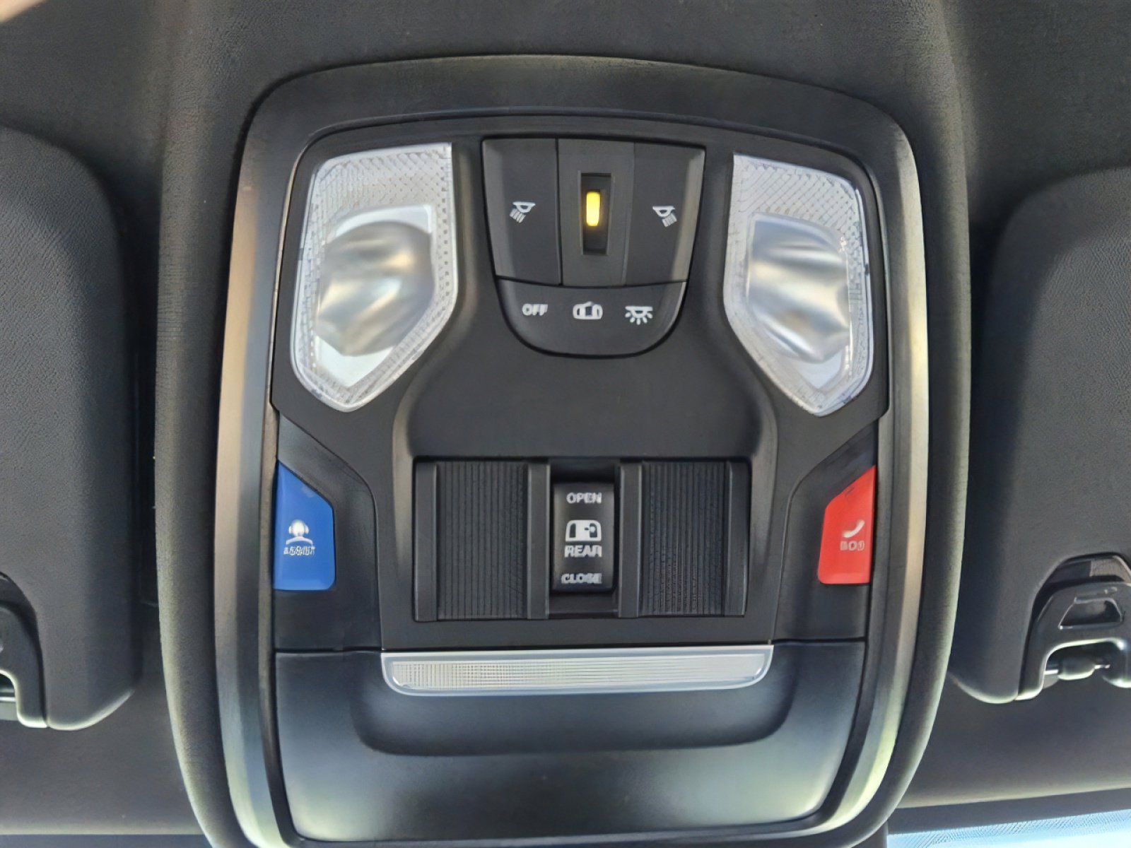 New 2025 RAM 2500 Tradesman image 33