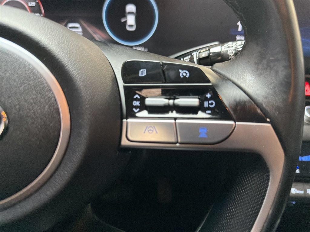 Certified 2023 Hyundai Elantra SEL w/ Convenience Package FWD image 18
