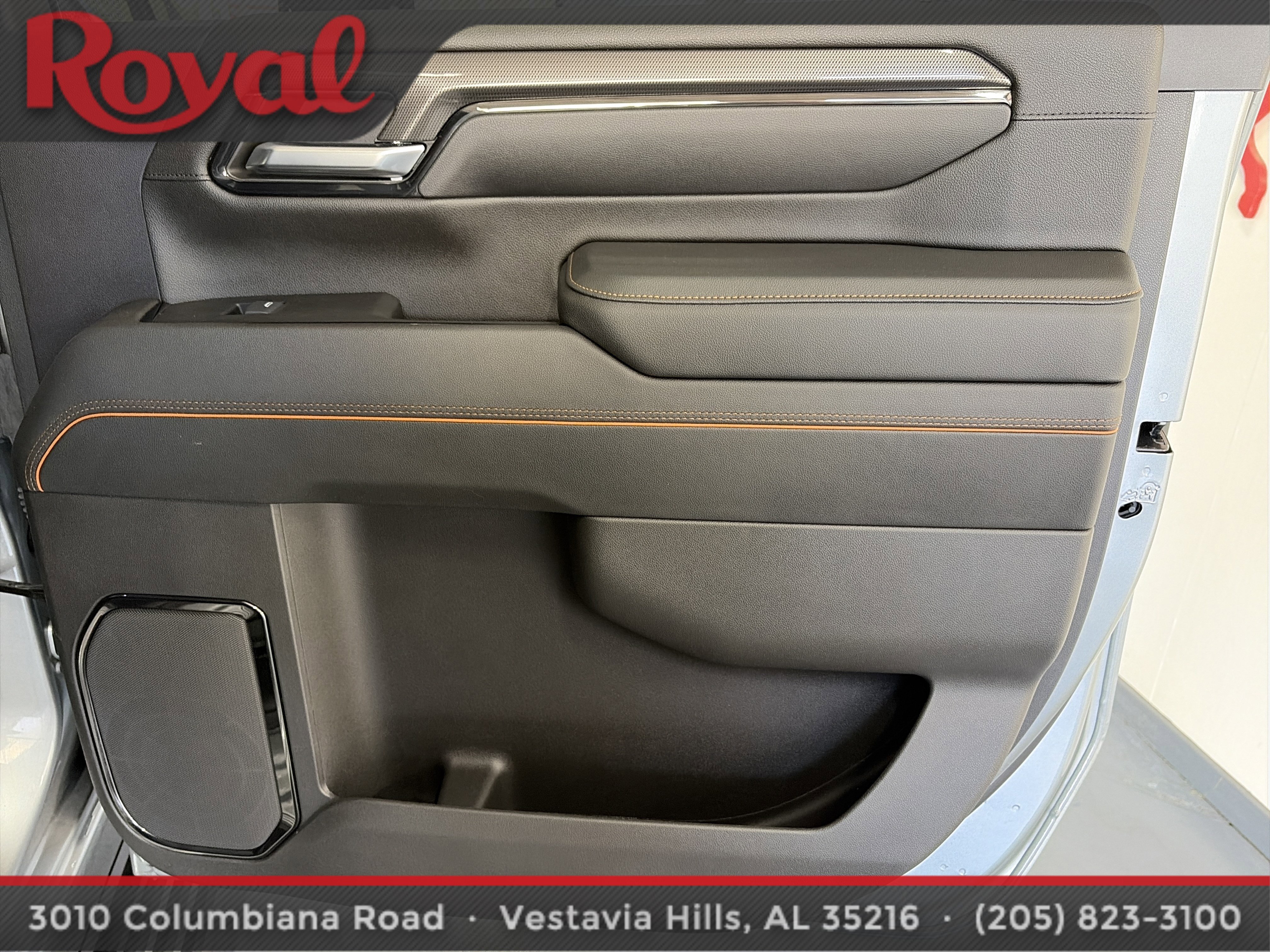 Used 2024 GMC Sierra 3500 AT4 w/ AT4 Premium Plus Package image 16