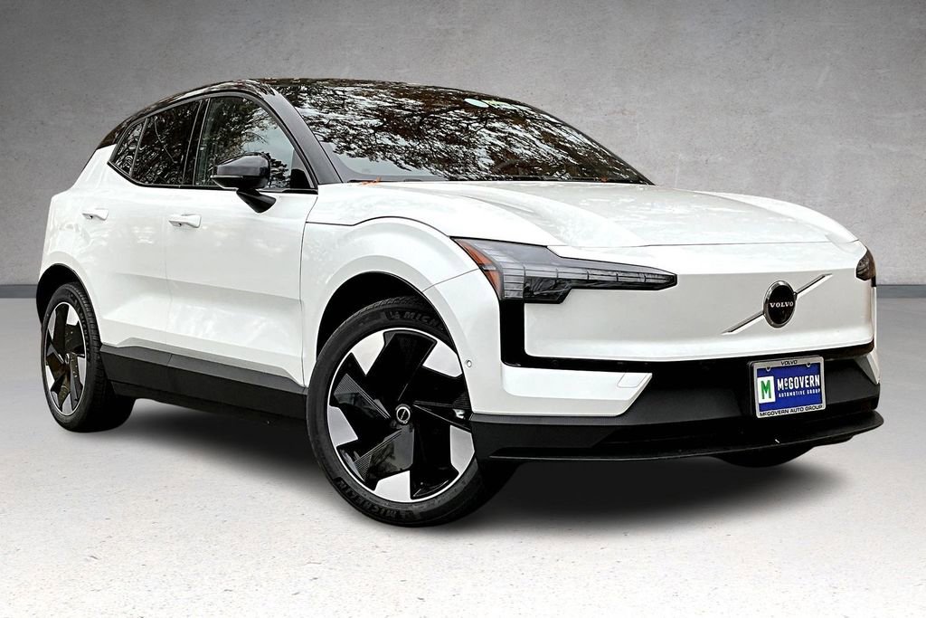 New 2026 Volvo EX30 Ultra w/ Climate Package AWD/4WD image 2