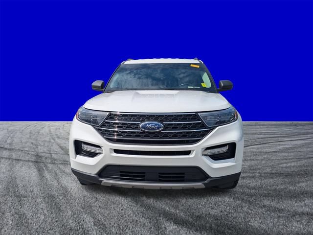 Certified 2022 Ford Explorer XLT w/ Equipment Group 202A RWD image 9