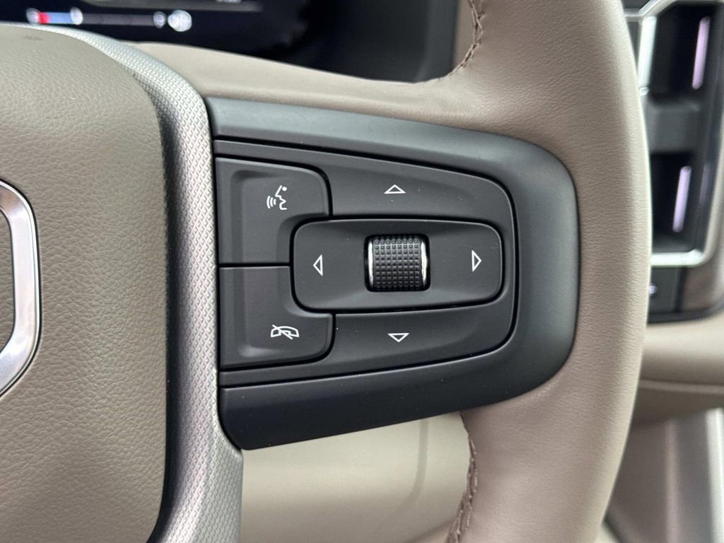 Used 2023 GMC Yukon XL Denali image 28