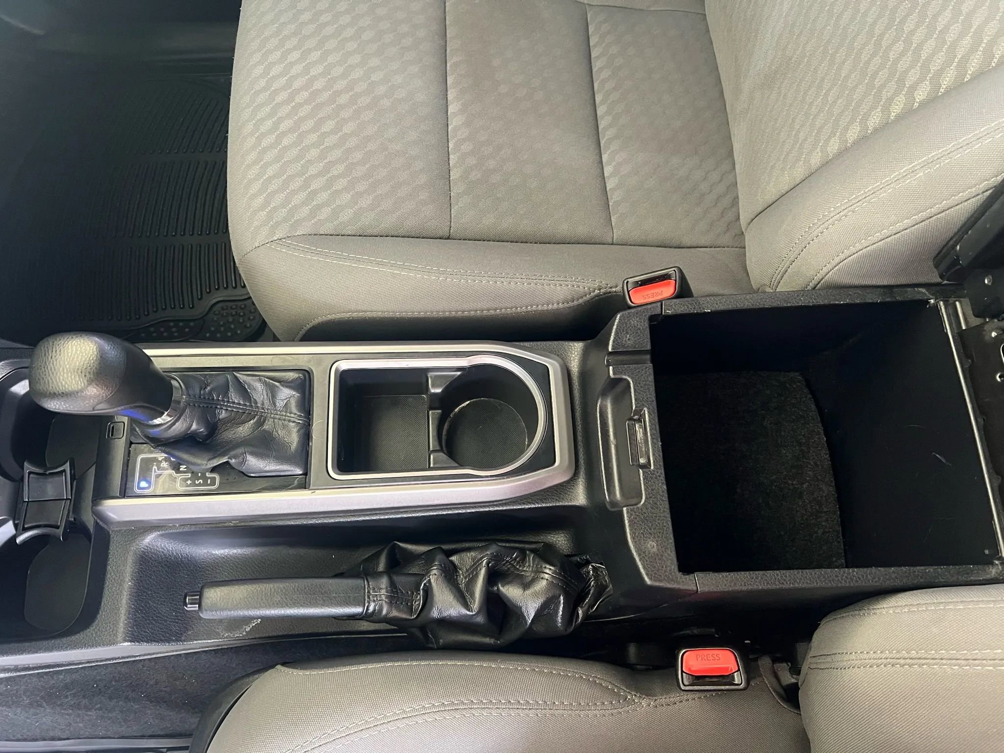 Used 2021 Toyota Tacoma SR5 image 25