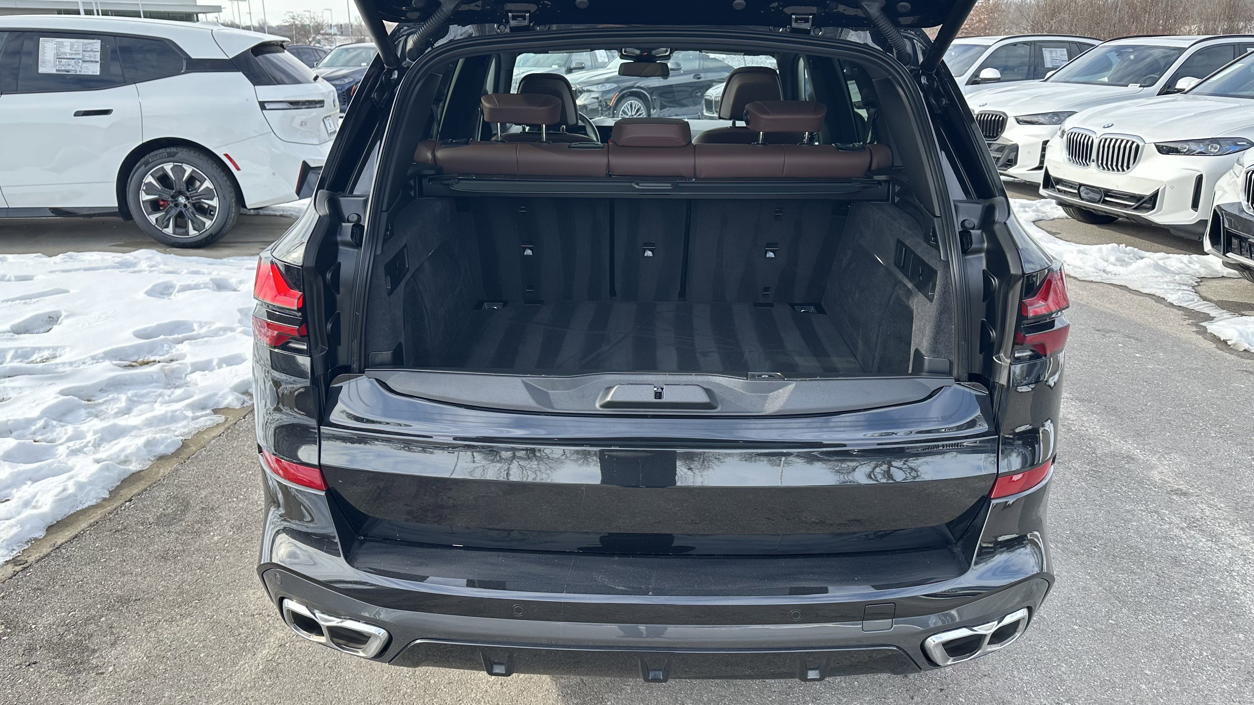 Certified 2025 BMW X5 M60i image 35