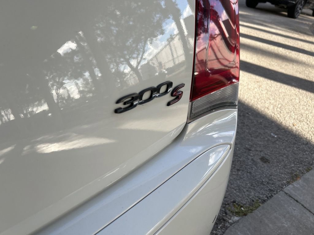 Used 2023 Chrysler 300 S image 18