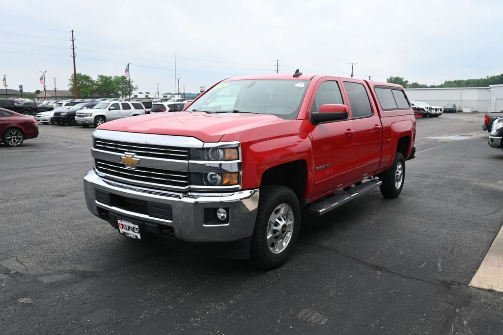 Used 2015 Chevrolet Silverado 2500 LT w/ LT Convenience Package AWD/4WD image 8