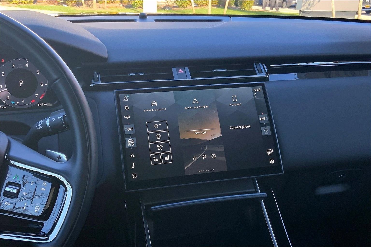 Used 2026 Land Rover Range Rover Velar S AWD/4WD image 6