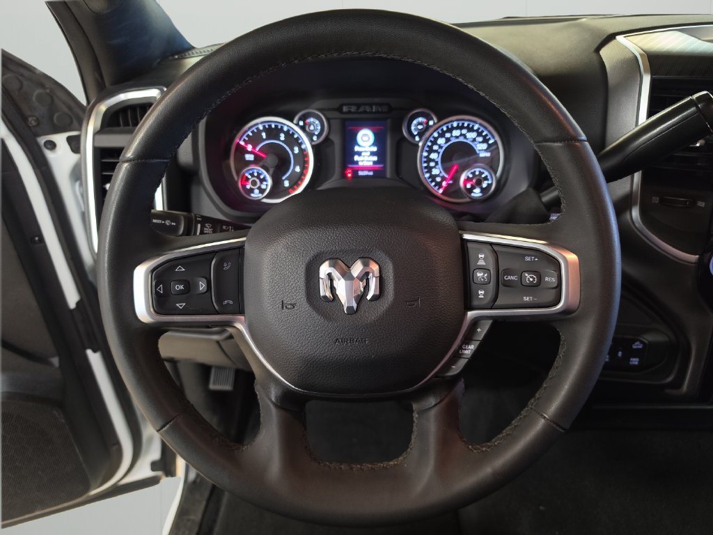 Used 2025 RAM 2500 Big Horn AWD/4WD image 15