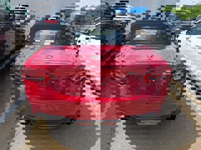 Used 2017 FIAT 124 Spider Abarth image 4