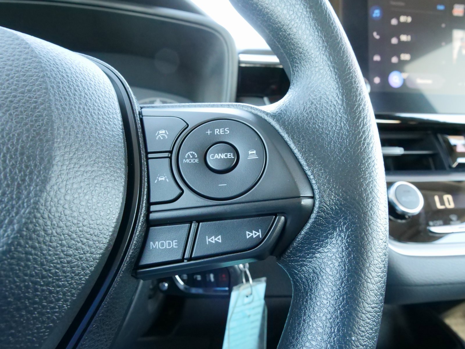 Used 2023 Toyota Corolla LE image 15