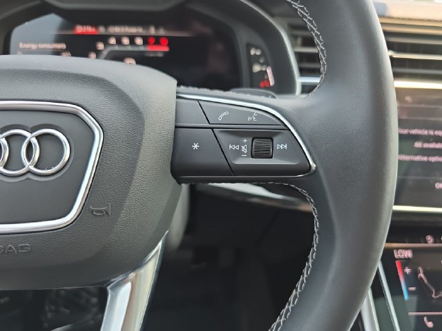 Certified 2026 Audi Q7 3.0T Premium w/ Convenience Plus Package AWD/4WD image 19