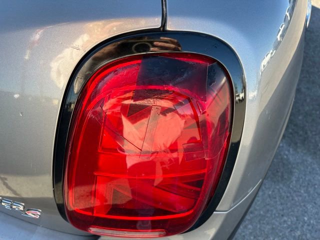 Used 2019 MINI Cooper S w/ Premium Package image 13