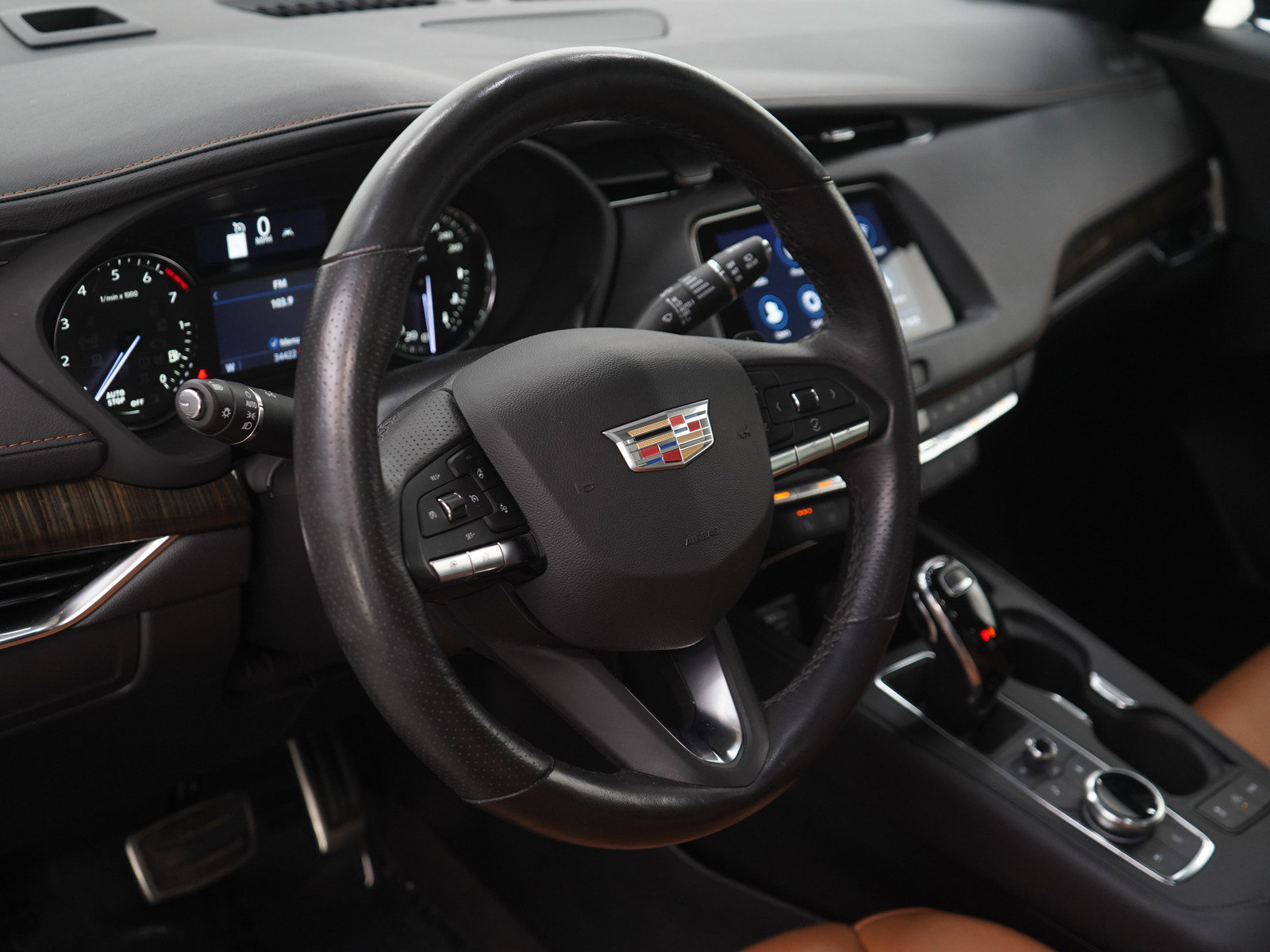 Used 2023 Cadillac XT4 Sport w/ Sun And Sound Package image 21